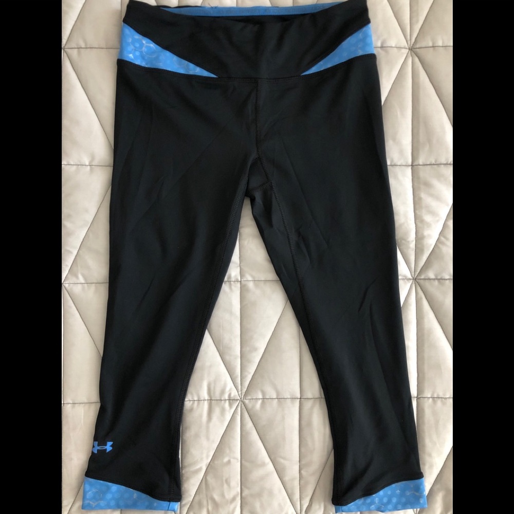 Under Armour capris running/exercise pants